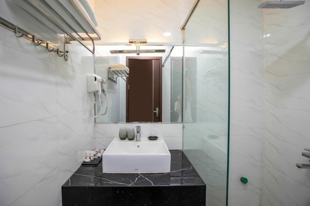 Hoang Long Hotel Ха Лонг Екстериор снимка